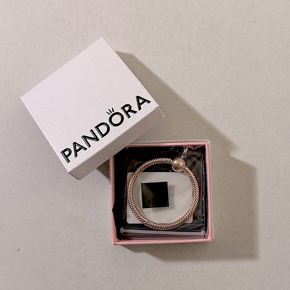 PANDORA | Moments Rose Gold Medium O Pendant | NWT - Picture 4 of 11